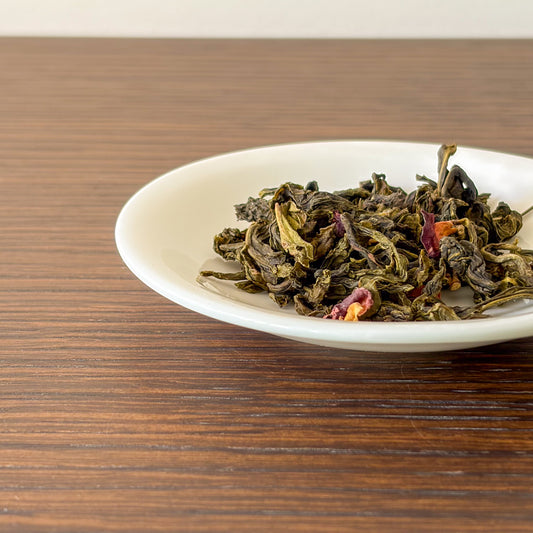 Lupicia Momo Oolong Super Grade Tea