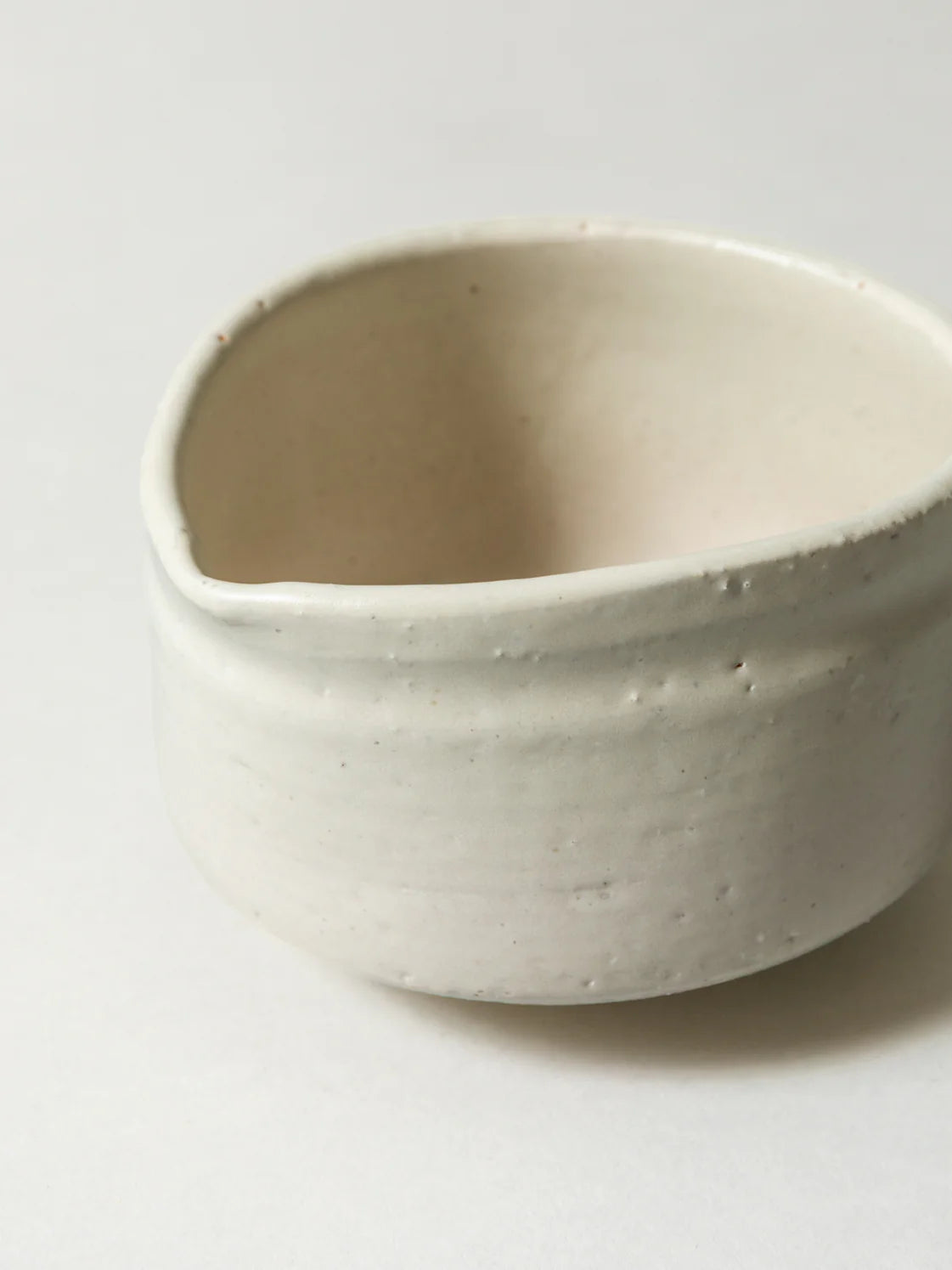 Morihata Handmade Japanese Katakuchi Matcha Bowl White